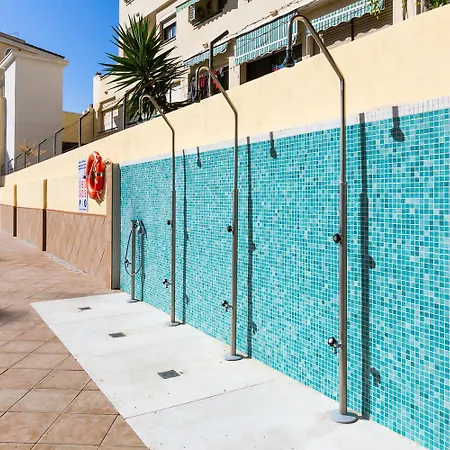 公寓 With Terrace & Seasonal Pool Walking Distance To The By Namaste Elite 托雷莫利诺斯