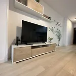 Appartement With Terrace & Seasonal Pool Walking Distance To The By Namaste Elite
