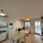 With Terrace & Seasonal Pool Walking Distance To The By Namaste Elite Appartement